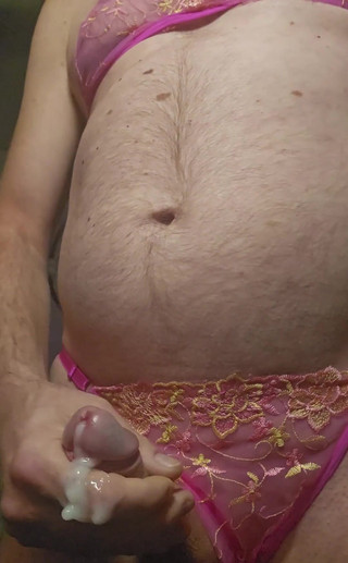 Fantasies in Lingerie: Sborrata solitaria nella mia lingerie parte 1