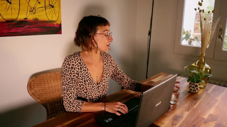 Magia Rosa: Lesbian Sex in Pantyhose - My Sexy Secretary