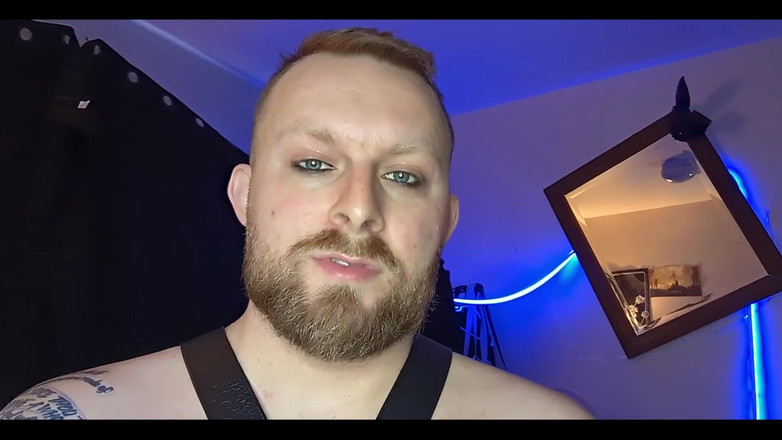 WolfgangWhite: Fetisch-Clip