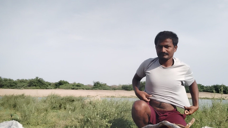 KUMBHA MANOJ KUMAR: Xhard - идеальный спутник жизни в нежно наслаждаясь брызгами