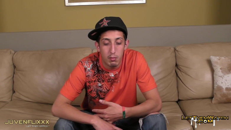 Let them watch: Hung Thug Latino Solo Jerk off,straight Guy Blows Huge Load
