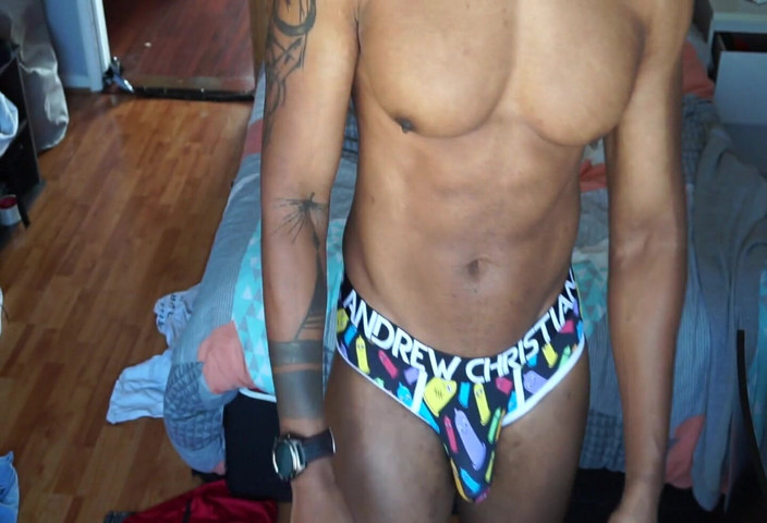 Amadeus: İşte bu ay ne yaptığımın bir güncelleme videosu ve şimdi çalışıyorum