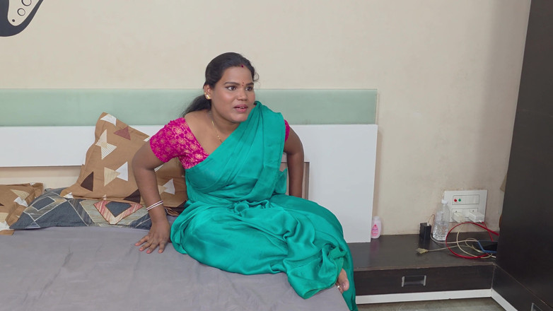 harry1: インドのトレーラーが家に来て、フェラを施し、彼女の所有者と一晩中セックスする。巨大なチンコのヒンディー音声付きセックスビデオ