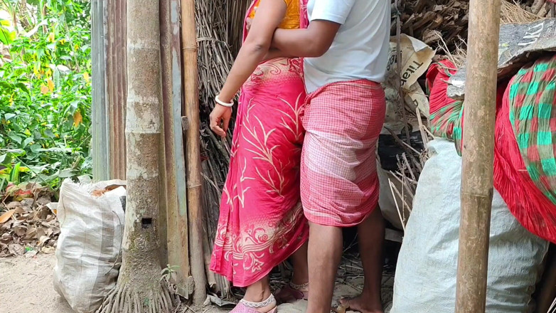 Fullmoti9: Ao ar livre- novo quente sexy bhabhi e eu sexo...