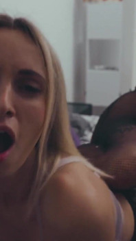 Sex s Miou Julií!