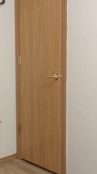 Terdesak kencing untuk ayah tiri