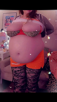 Hooters Girl Got Fat
