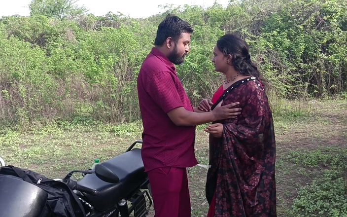 Kavita _zawazawi: Istri india selingkuh dari suaminya di hutan dengan gaya doggy...