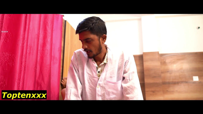 TopTenXXX Premium: Dokter Ngentot Istri Cantik Nri Di Kamarnya! Seks Pasien Dokter