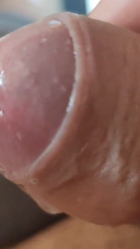 Du Jus Du Gland Quand on Est Excité À L’extrême.