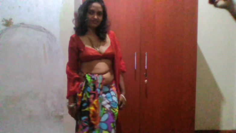 Tina Baby: Happy Dipawali - My Real Stepsister Visits Me for Dipawali