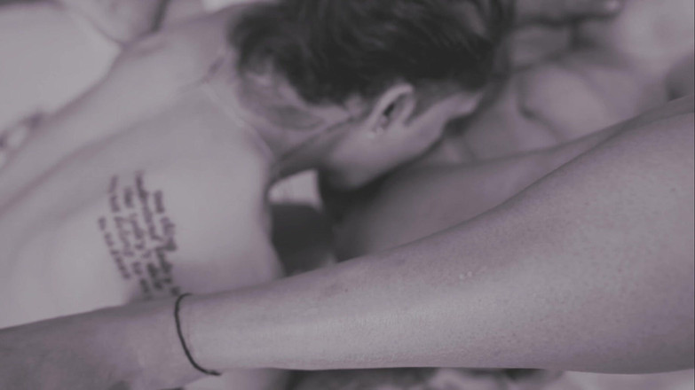 Kilash: Akash N Tejswini di Hotel Pertunjukan Bogel Penuh