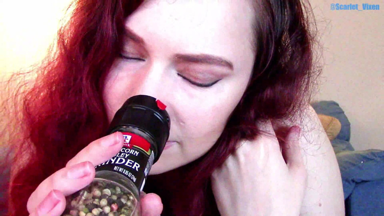 Scarlet Vixen: Sneeze Experiment Fail-blooper - Spices &amp; Tissue Tickling (wmv)
