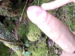 Arg B dick: Horny Amateur with Huge Cock Masturbates in the Bush and...