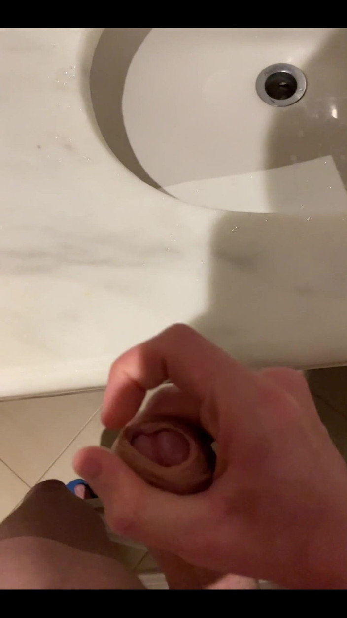 Tommy10boy: Solo Masturbation