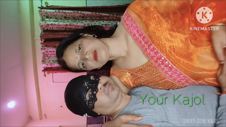 Lustykajolbhabhi: Kajol kakak ipar india di hotel oyo sama temannya