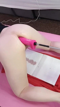 Anal Dildo Fucking Machine Fun with Lisa Essex