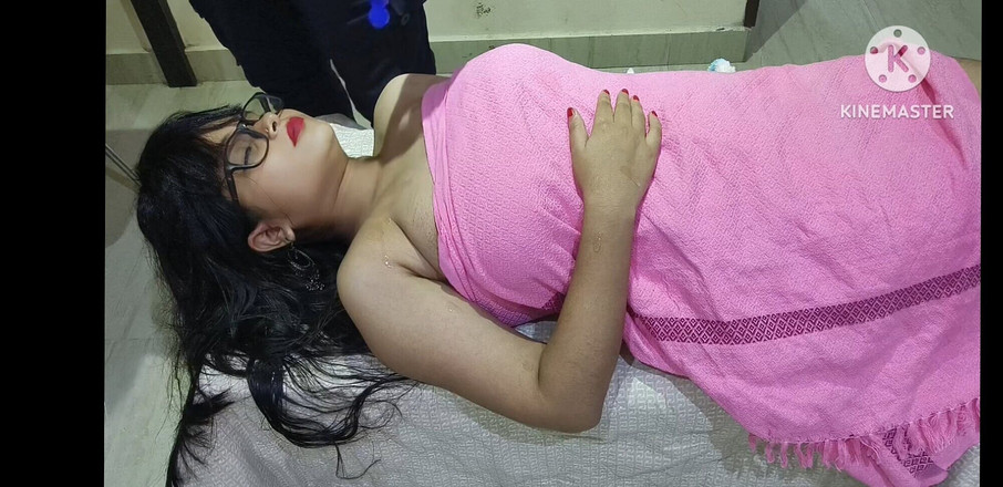 Abhikshasexvideos: Hintli kız masajı