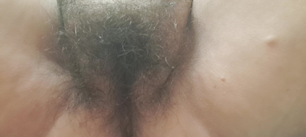 Mommy big hairy pussy: Покласти крем на гарячі ноги