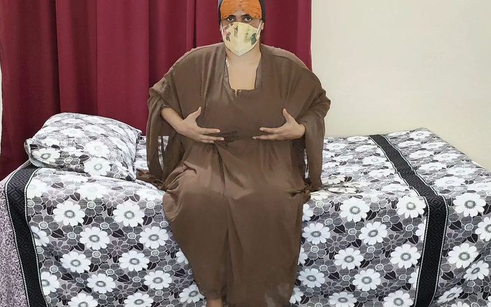 Raju Indian porn: Pakistanische muslimische niqab-bBW mit großem natürlichem sex mit dildo