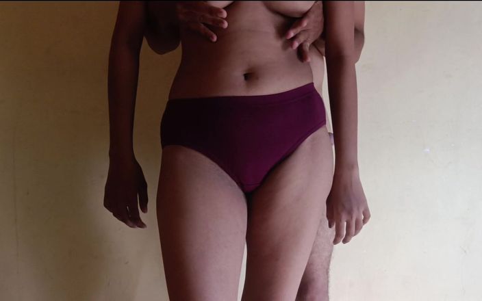 CozyCouple: Hintli kız arkadaşımın vücuduyla oynuyorum