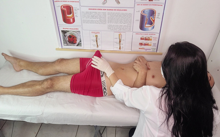 Kasallpimenta: Y tá quan sát sự cương cứng của bệnh nhân