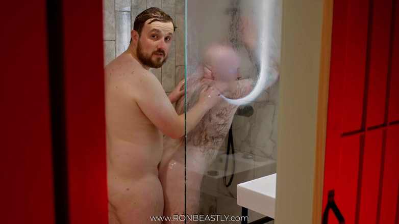 RonBeastlyFTM: Doccia porca con colpo di oli