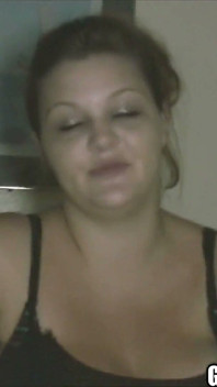 Mature gives a juicy blowjob to a guy