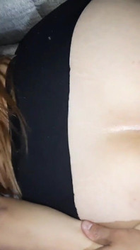 Caseiro de quatro com bunda grande latina