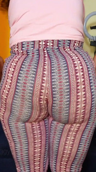 Ebony African with Wide Hips