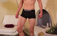 Tommy Dovas bmx射精视频