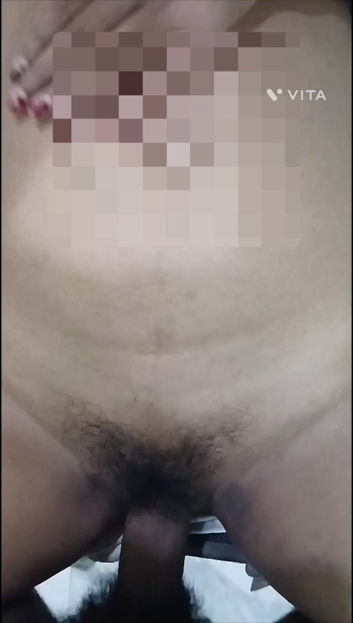 Momib45: Desi Step Stepsister Fuck in Doggy Style
