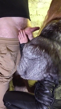 最大の毛皮の旅COMPILATION!毛皮のコートのセックス、毛皮のスーツ、毛皮フェチ