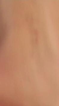 Une bite de Lauro Giotto ou Mugur pour chacune d'entre elles Vanessa Moore et Nesty avec la possibilité d'échanger entre eux