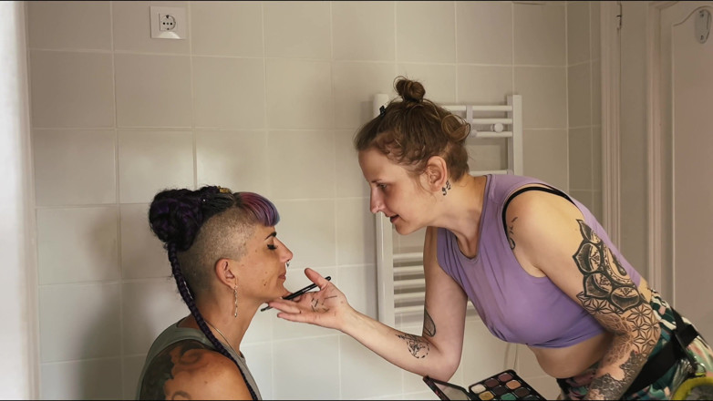 AltPorn4U: Bts a Typical Day