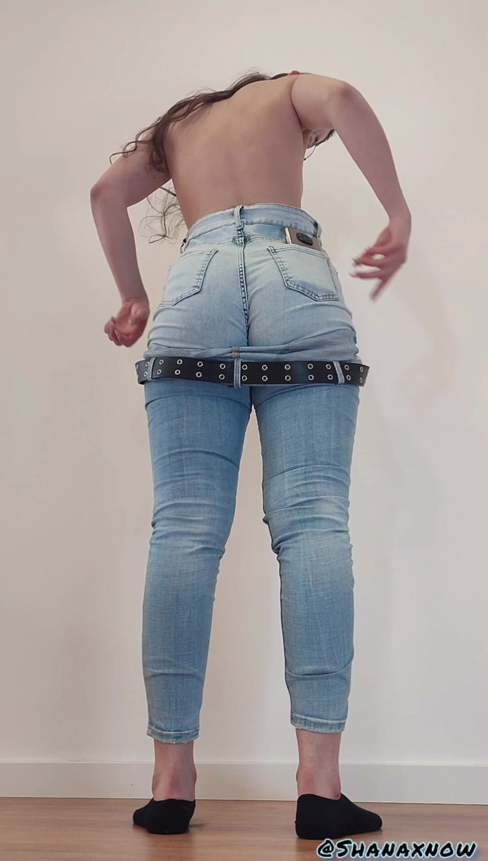 Shanaxnow: Dvě džíny pro můj velký zadek fetiš jeans