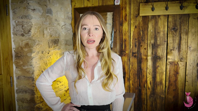 Brea Rose: Làm nhục và xuống cấp bởi ông chủ của bạn