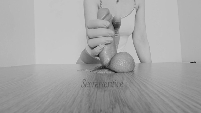 Secretservicecb: Sexy kijkgat aftrekken
