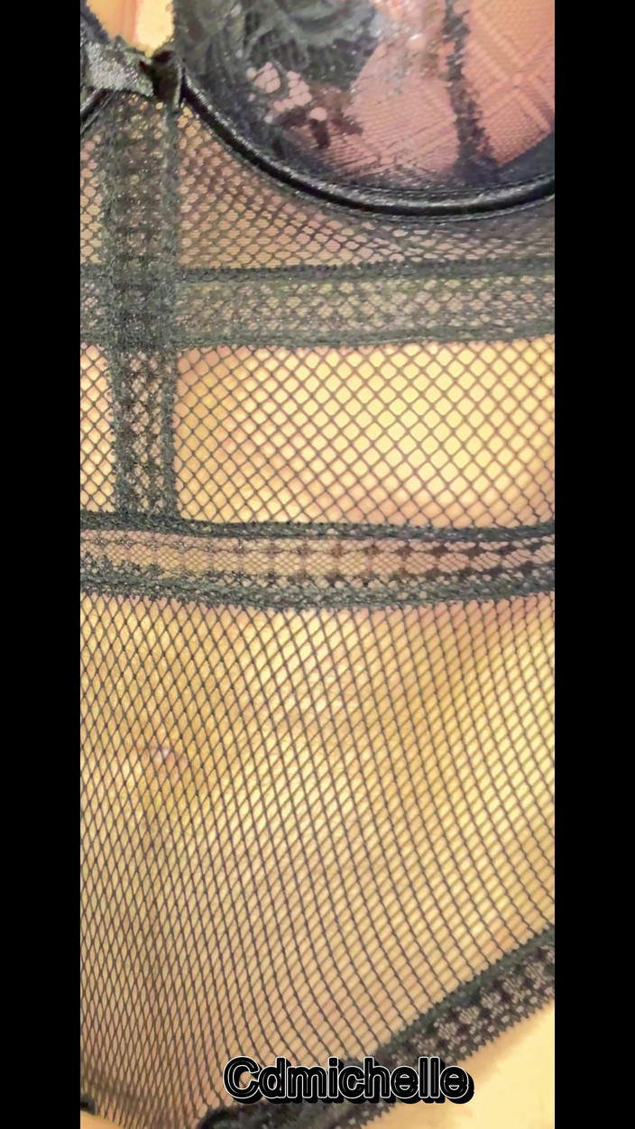 Cd Michelle lingerie: Travmichelle Indossando Orsacchiotto Con Tuta Nera