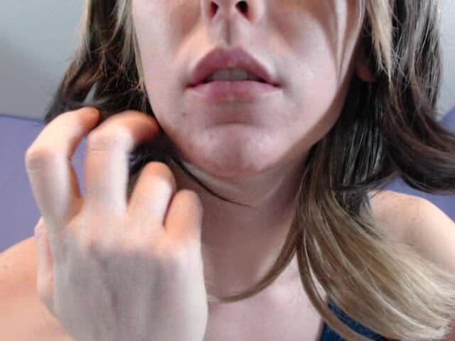 Brooke Dillinger: V58 cv feticcio della lingua succhia e lecca un dito