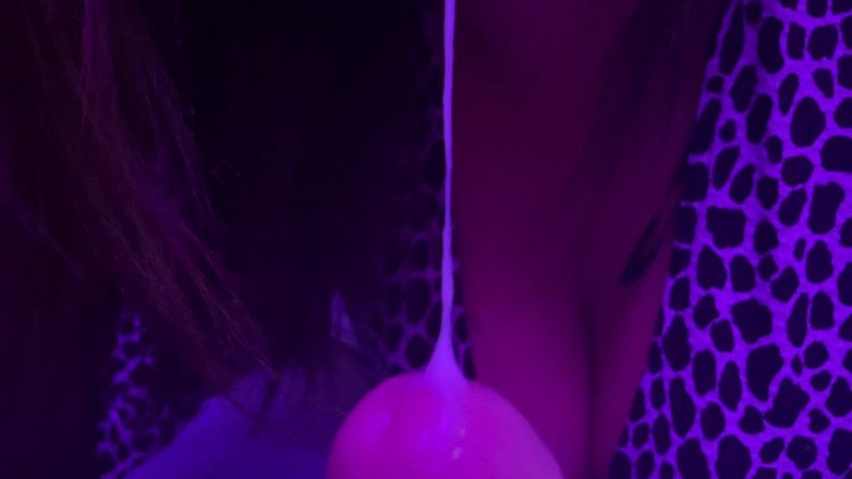 HotsaucePOV: Мокрий неохайний мінет з камшотом