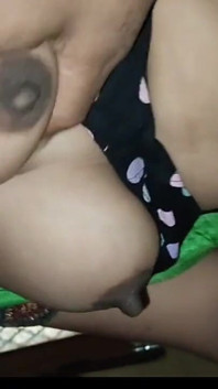 Priya indiana sendo fodida com força