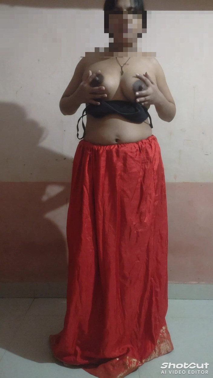 Dr_doom21: Die Schwägerin des Desi Chudakkad Village