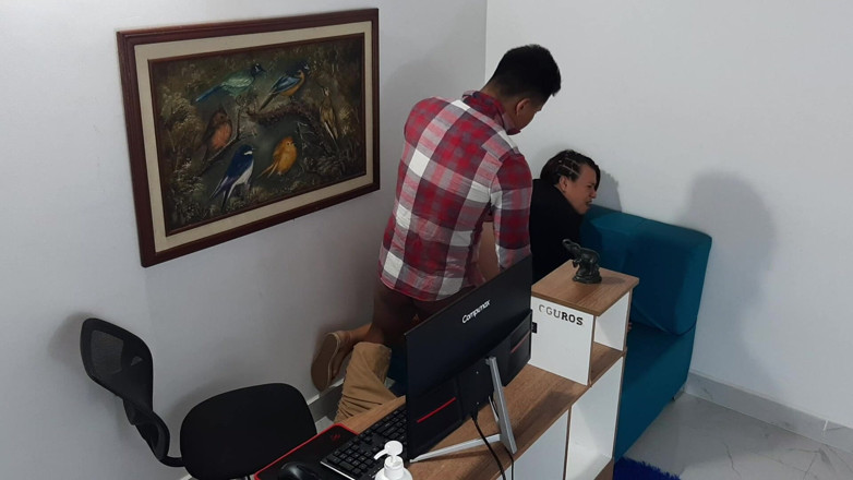 Nala: Seks Di Kantor