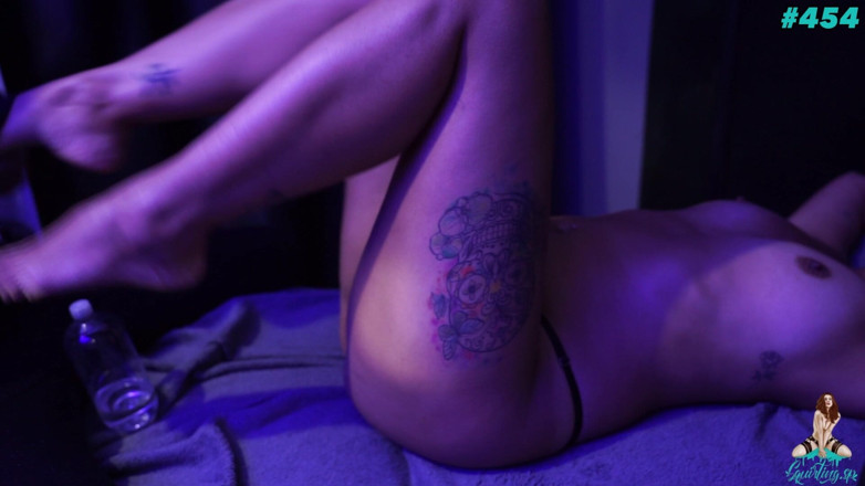 Squirting Sp: Her Boyfriend Left Her Alone, Horny, and She Came to...