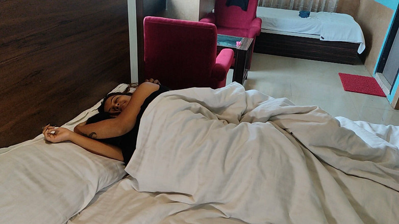 Anjalisingh_sexy: Il desiderio mattutino di una coppia porta a una sessione...