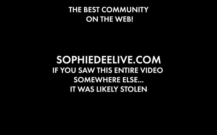 Sophie Dee: Sophie Dee, Savanna Santos instrucciones para masturbarse