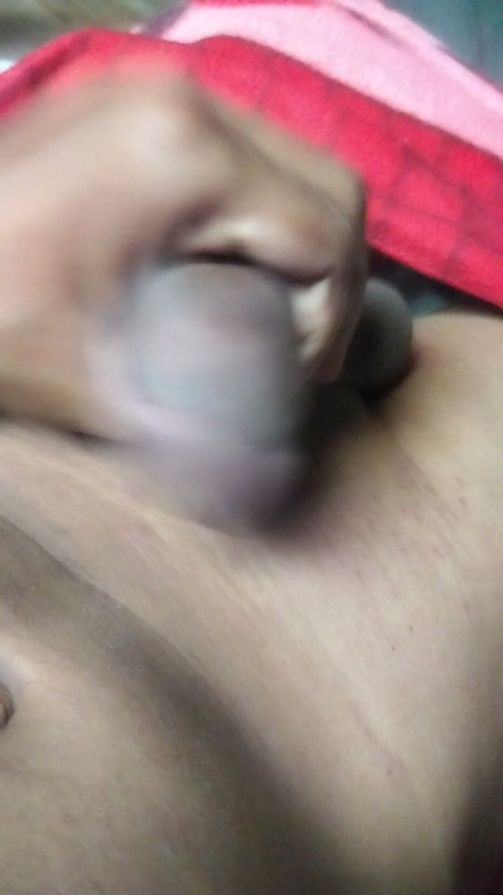 Amritsar: Solo Handjob