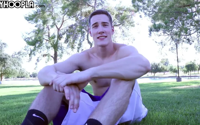 Gay Hoopla: New Tall Soccer Jock Jay Bloomer