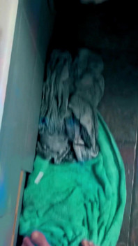 Ayudar a la esposa de mi vecino a desarrollar y mantener sus agujeros en buena forma mientras él está en el ejército